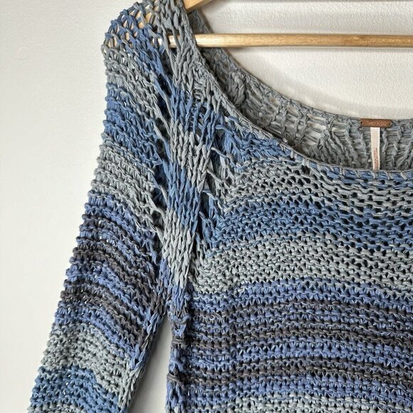 Free People Sweater Womens Small Blue Loose Knit Artsy Crochet Coastal Beachy - Picture 5 of 13